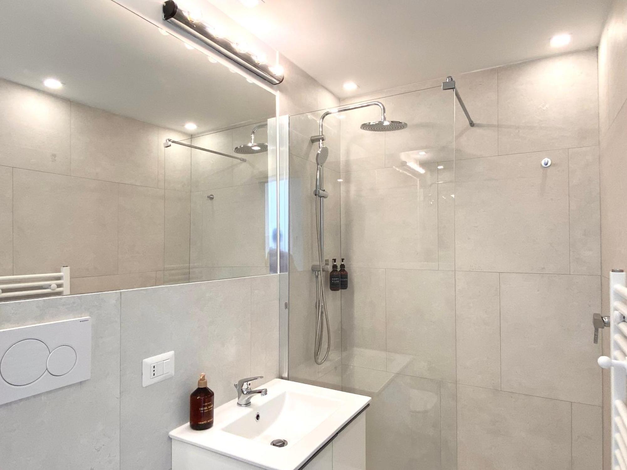 Prince Of Rome Superior Rooms ภายนอก รูปภาพ