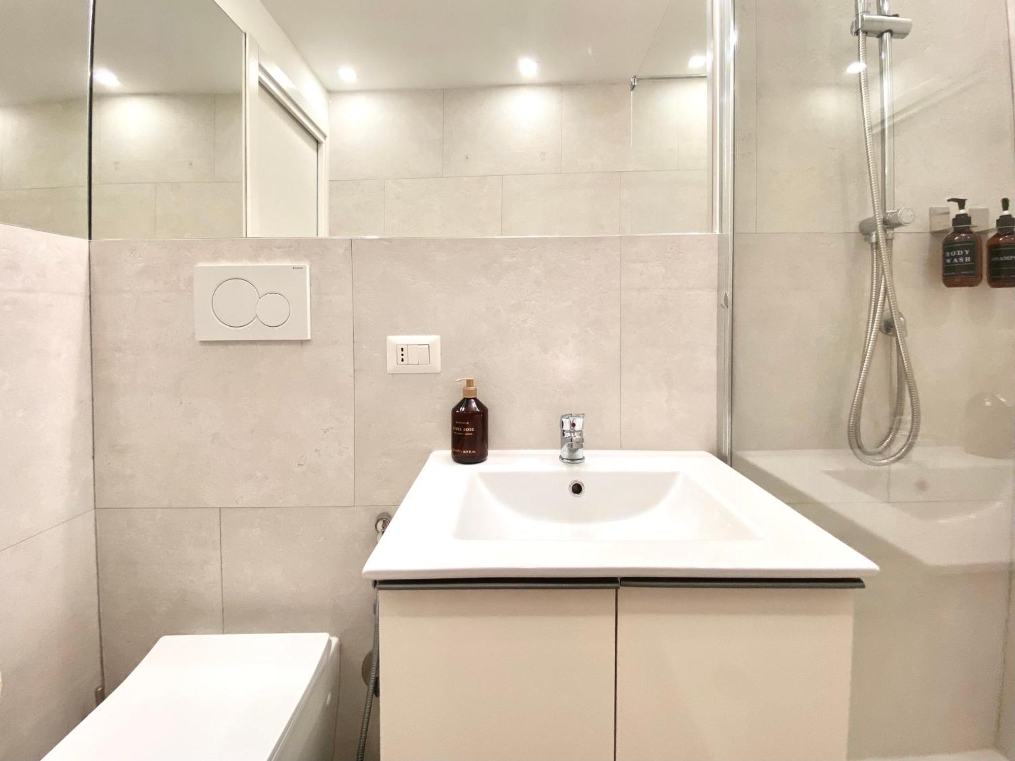 Prince Of Rome Superior Rooms ภายนอก รูปภาพ