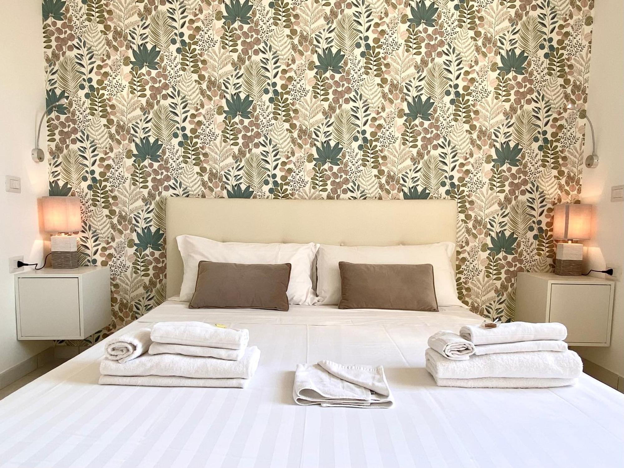 Prince Of Rome Superior Rooms ภายนอก รูปภาพ